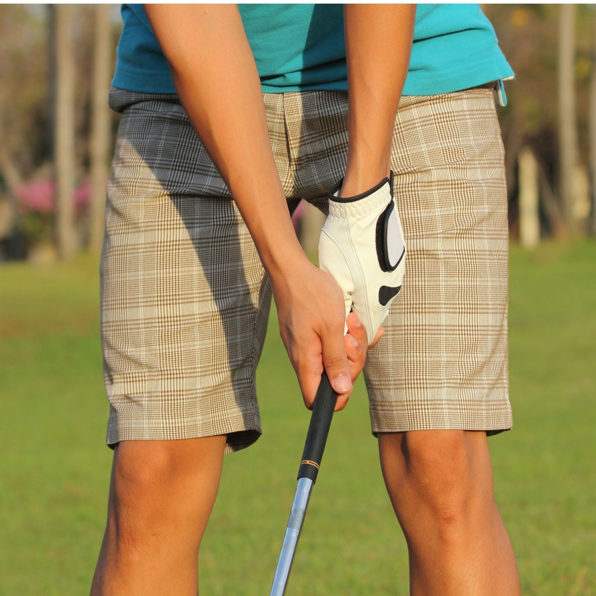 The Perfect Golf Grip: 4 Steps to Restore Tackiness and Confidence in Your Swing