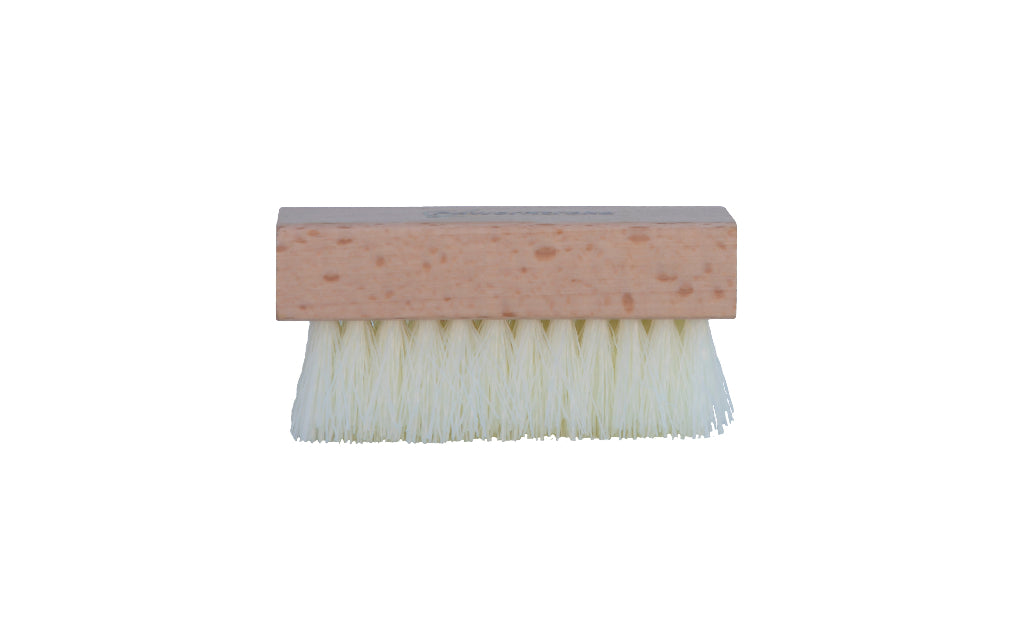 PowerXtroke golf brush with hard bristles – ideal for deep cleaning club grooves and removing stubborn dirt
